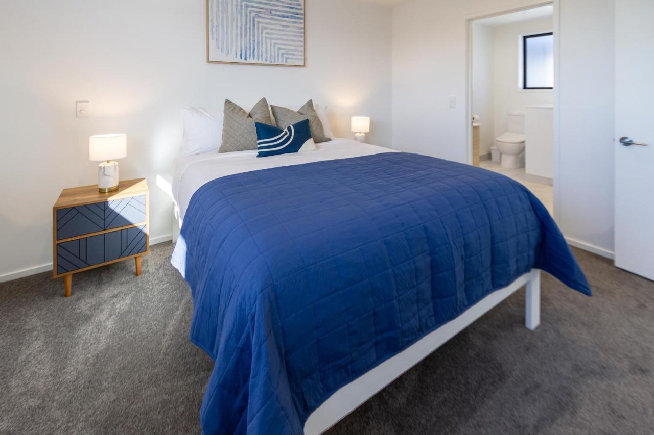 Central City Awaits 2 Bed 2 Bath With Carpark Christchurch Exterior photo